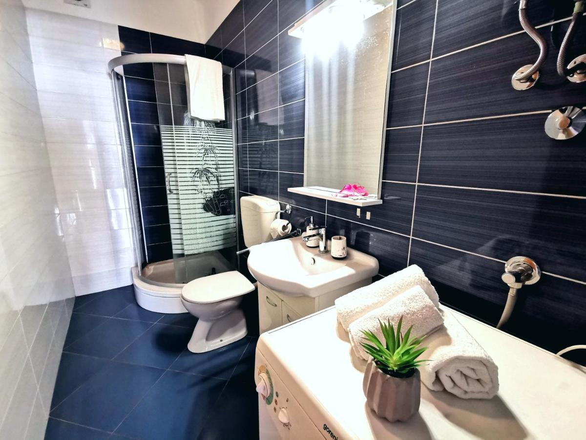 Parun Apartment Пула Екстериор снимка